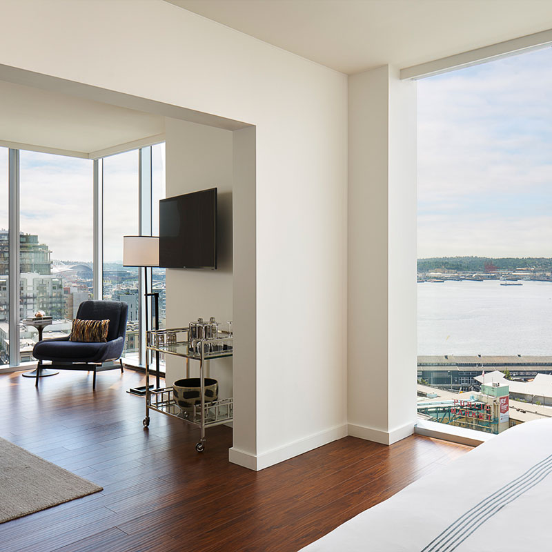 Water View Studio Suite - Accessible