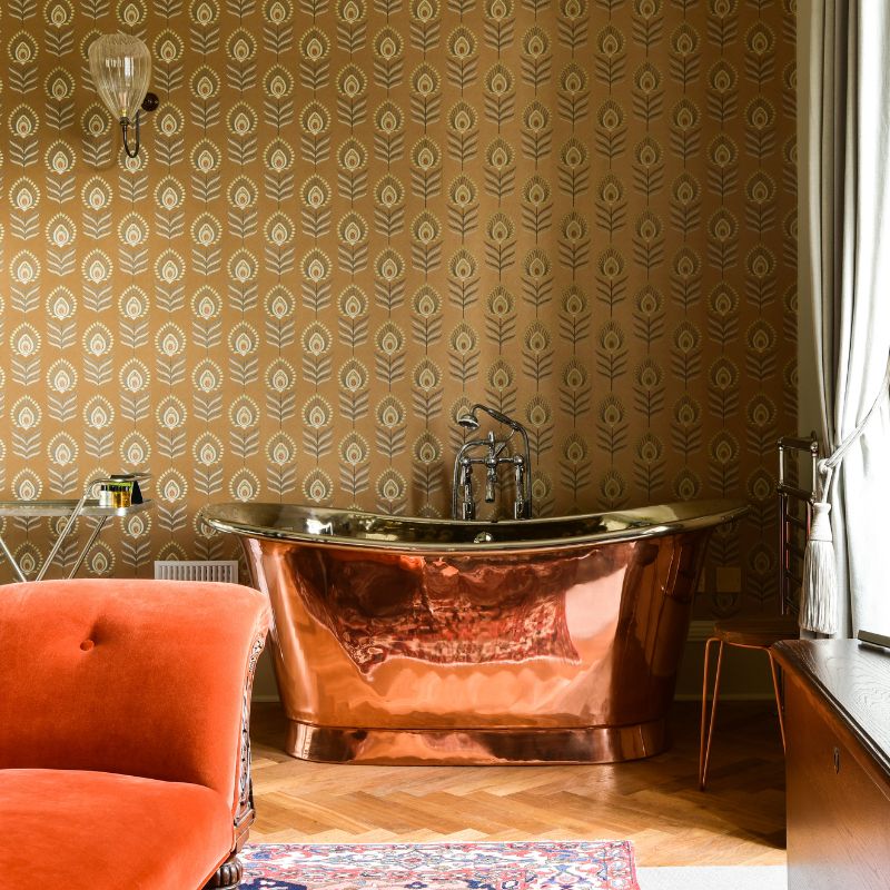Roseate Junior Suite
