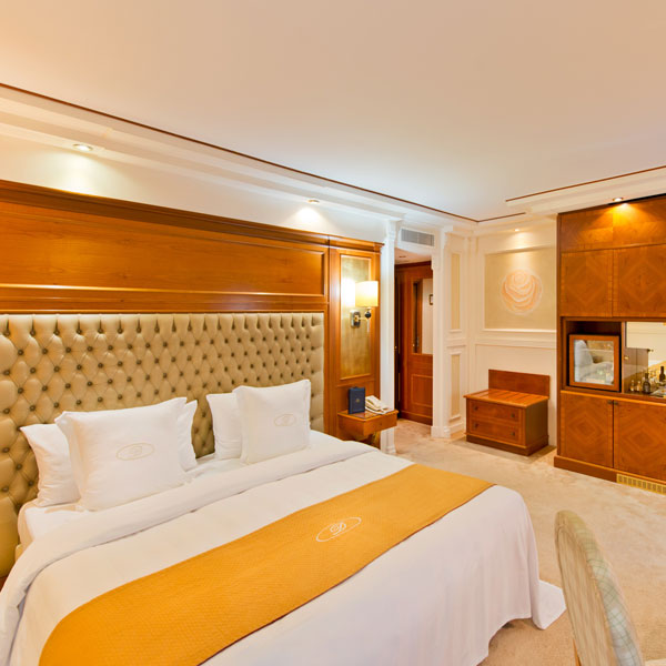 Classic Double Room