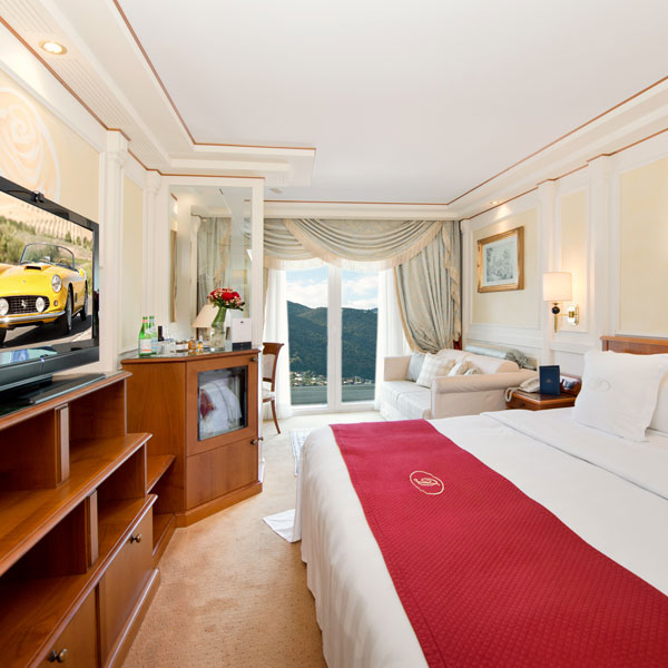 Business Room - Lake view