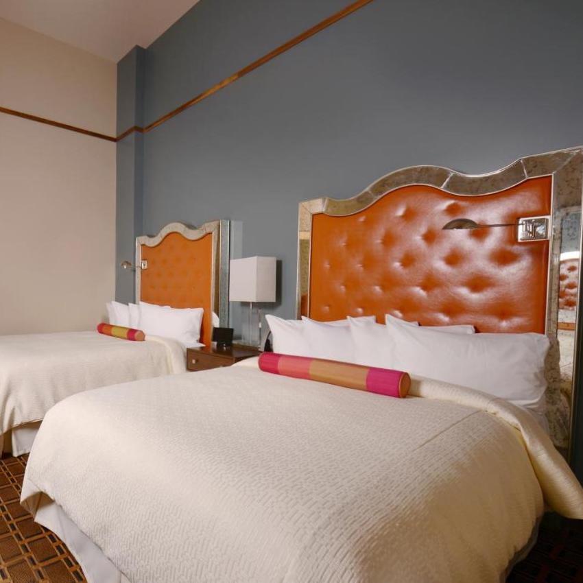 Deluxe Classic, 2 Queen Beds