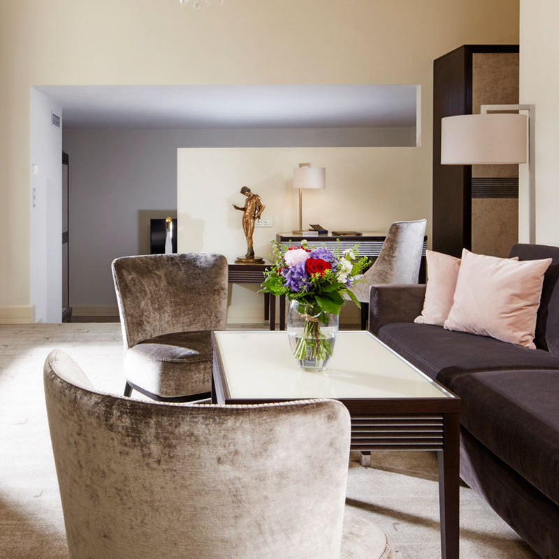 Luxury Suite American Rock