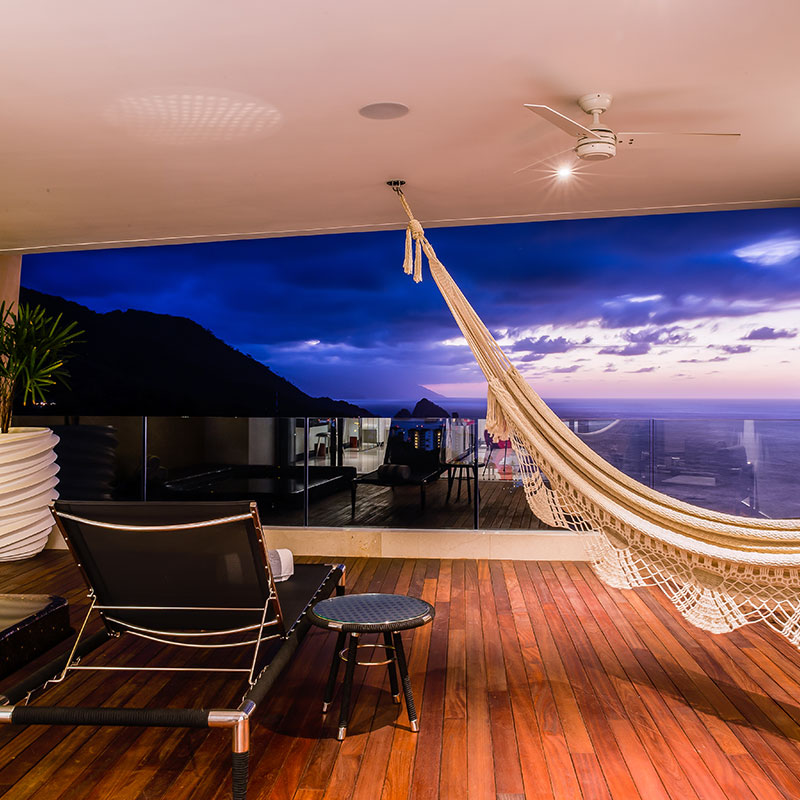 Ultra Mousai Suite All Inclusive