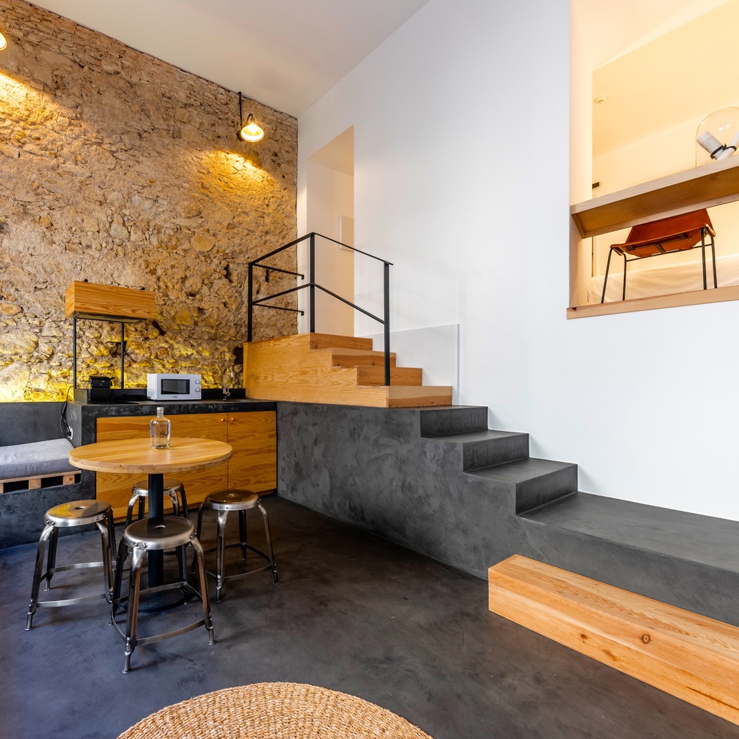 Loft (access by stairs)
