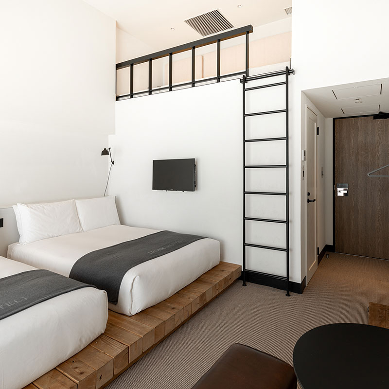 Standard + Loft