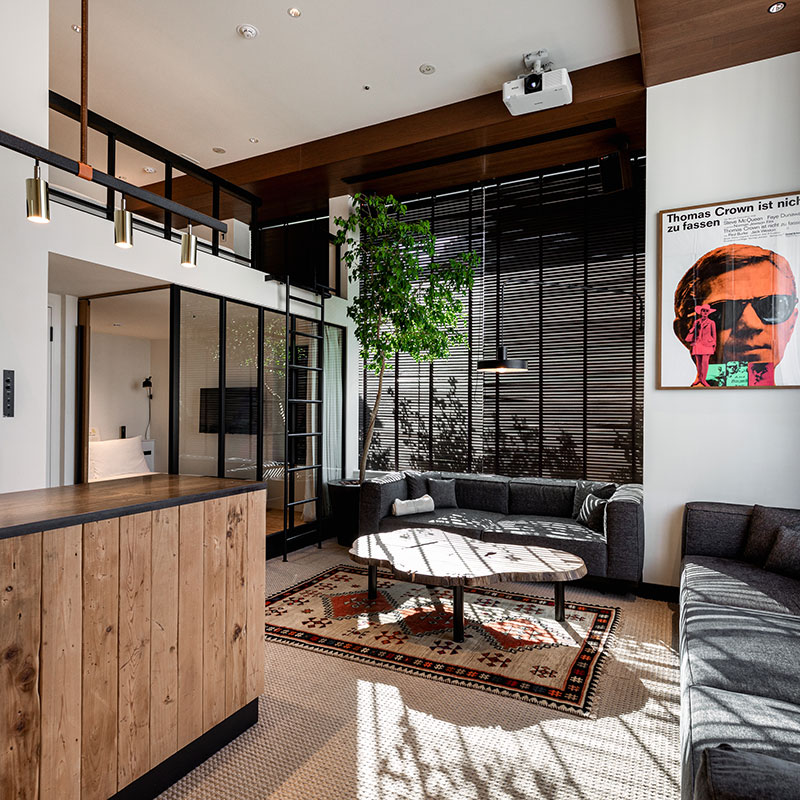 Living Suite