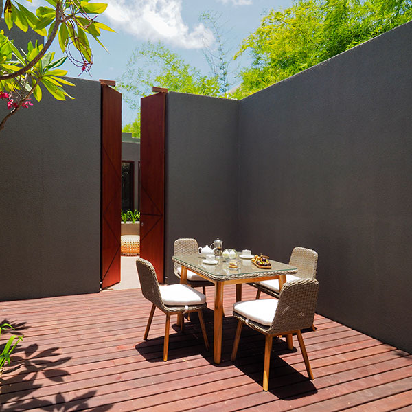 Courtyard Suite