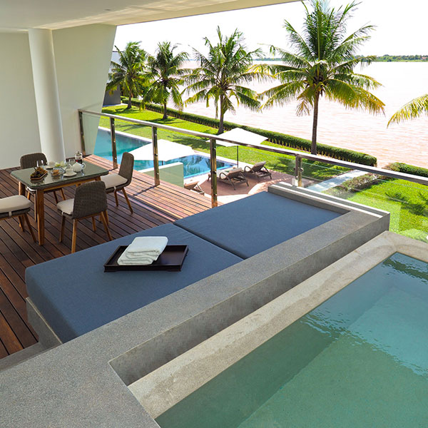 Riverfront Suite