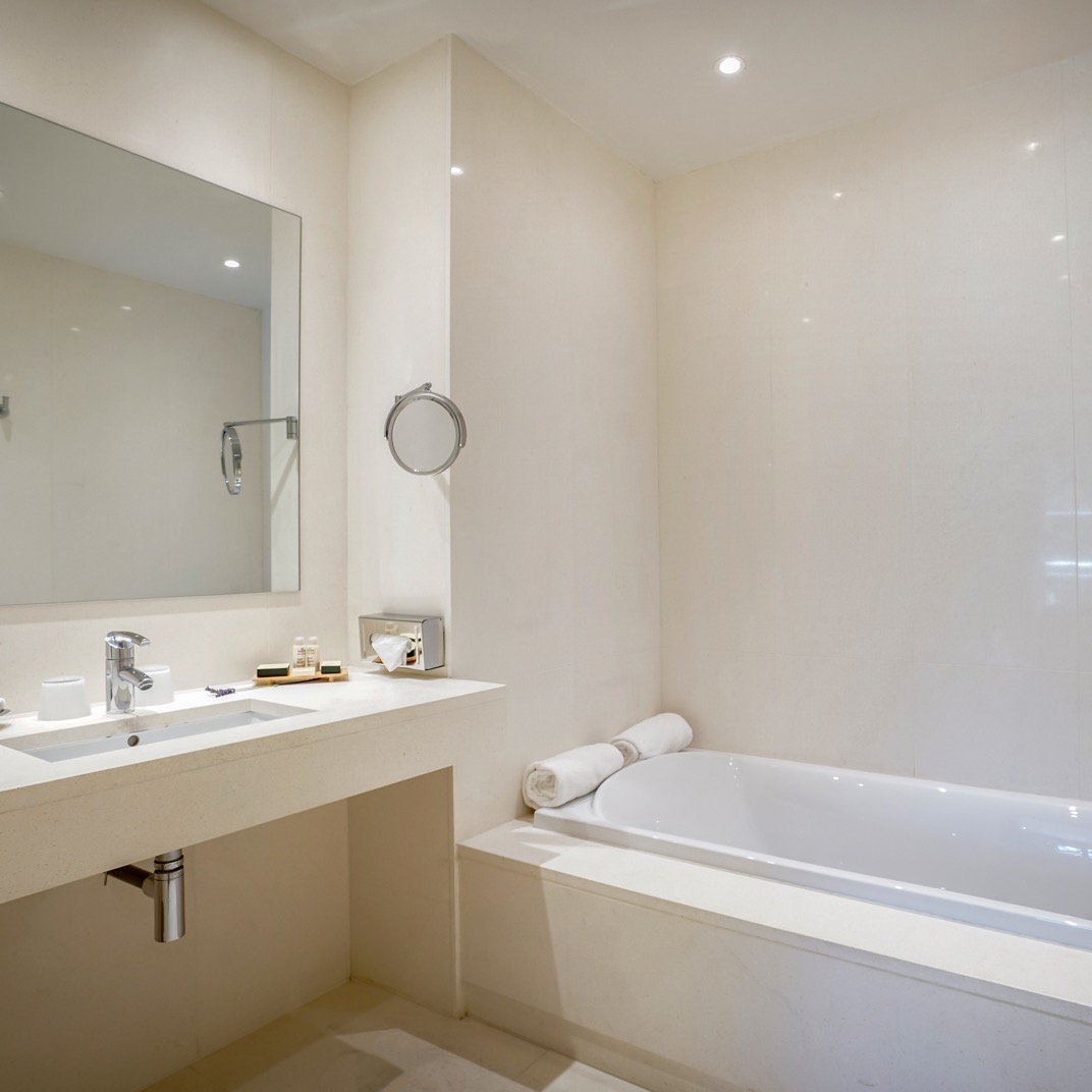 Suite - Bastide Side