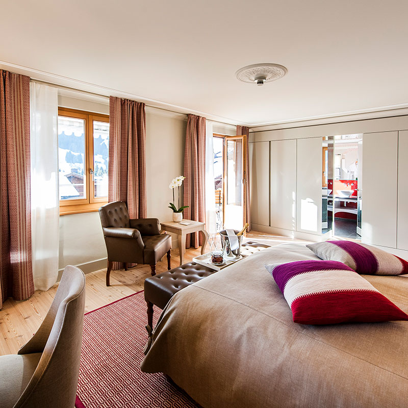 Deluxe Chic Room