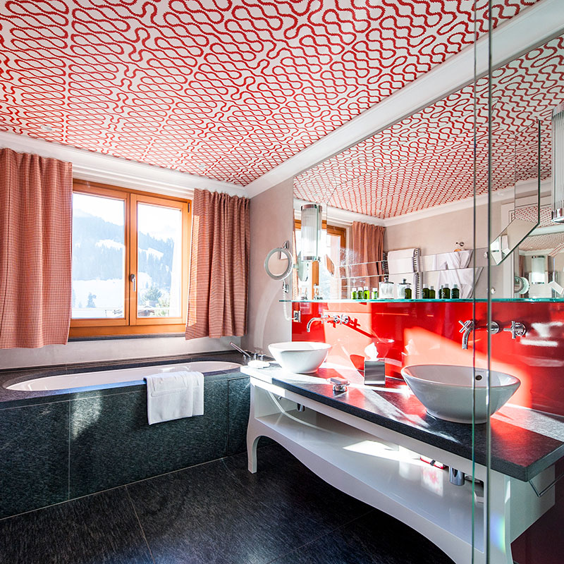 Deluxe Chic Room