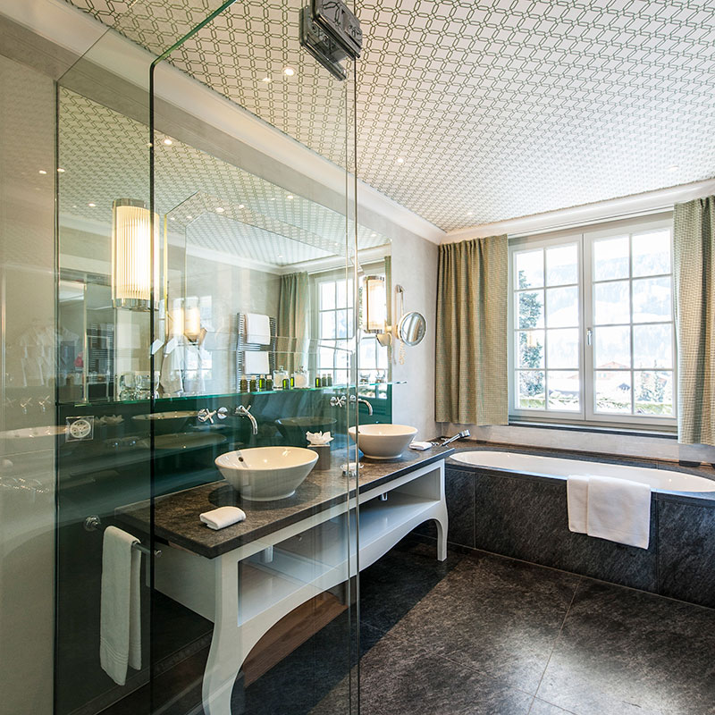 Deluxe Chic Room