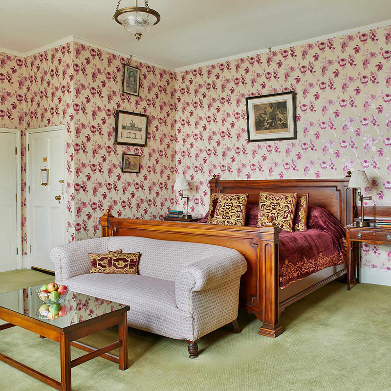 Feature Room 