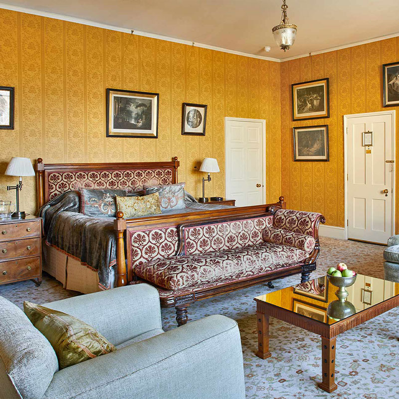 Feature Room 