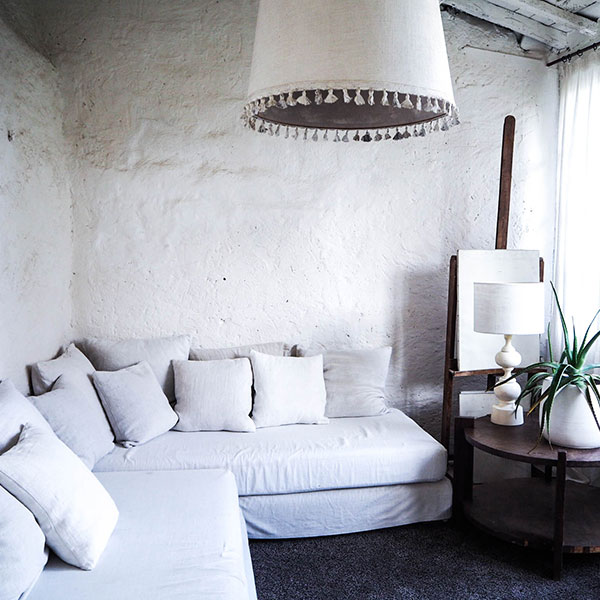 room 5- garden apartment