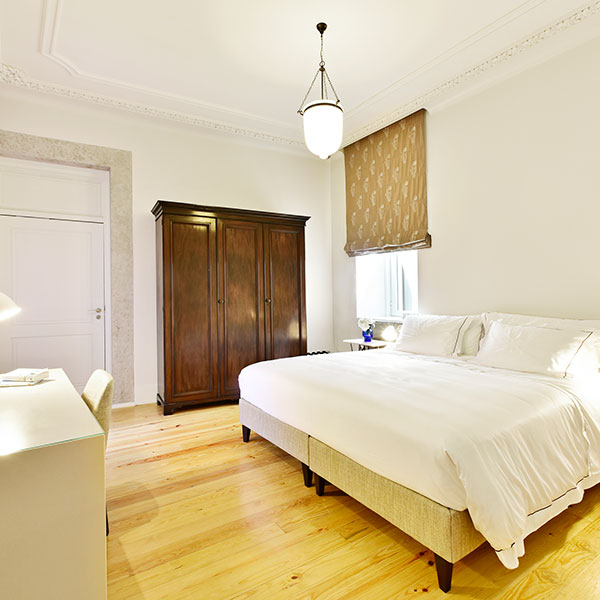 Classic Alfama Bedroom