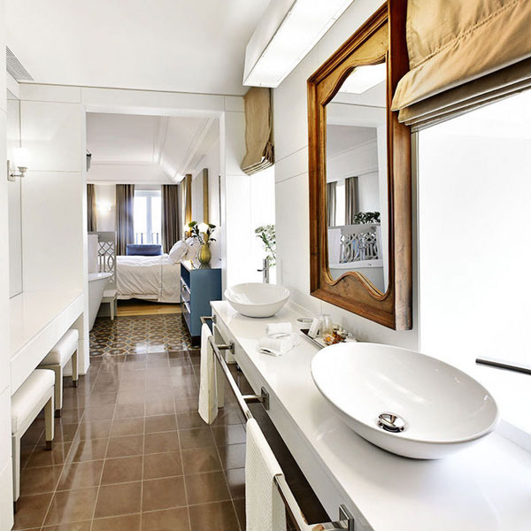 Santiago Suite