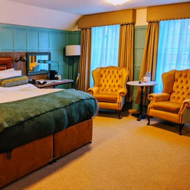 Decadent Suite 