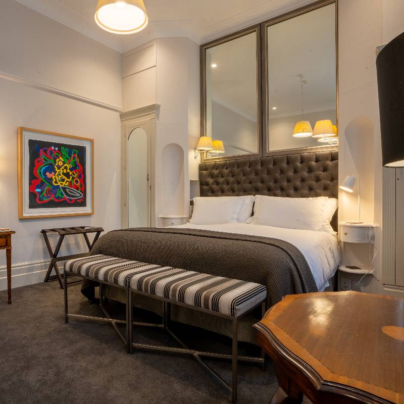 CLASSIC HOUSE ROOM
