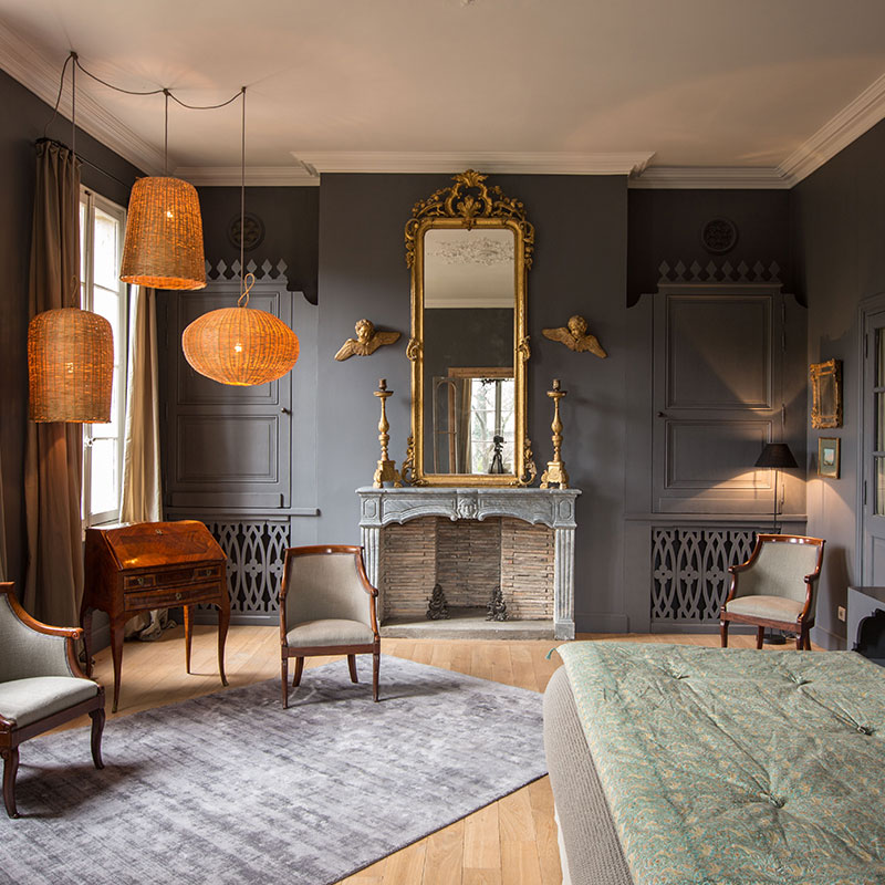 THE NAPLES SUITE 