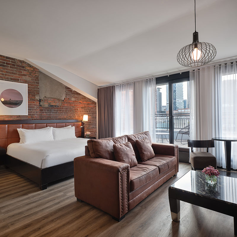 Junior Suite - Balcony