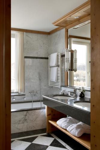 Bellaval Suite