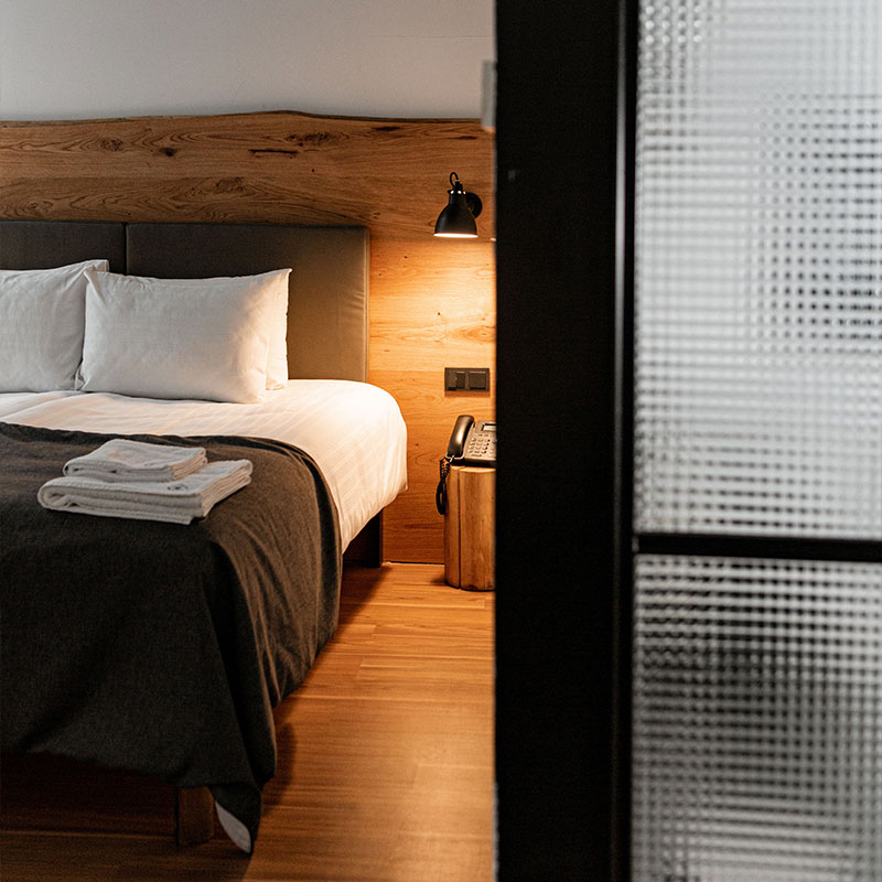 Medium Double Room