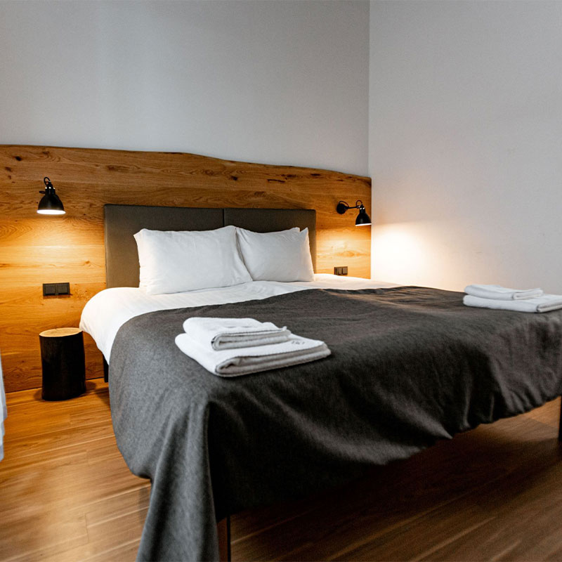 Medium Double Room
