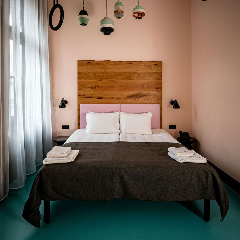 Large Plus room