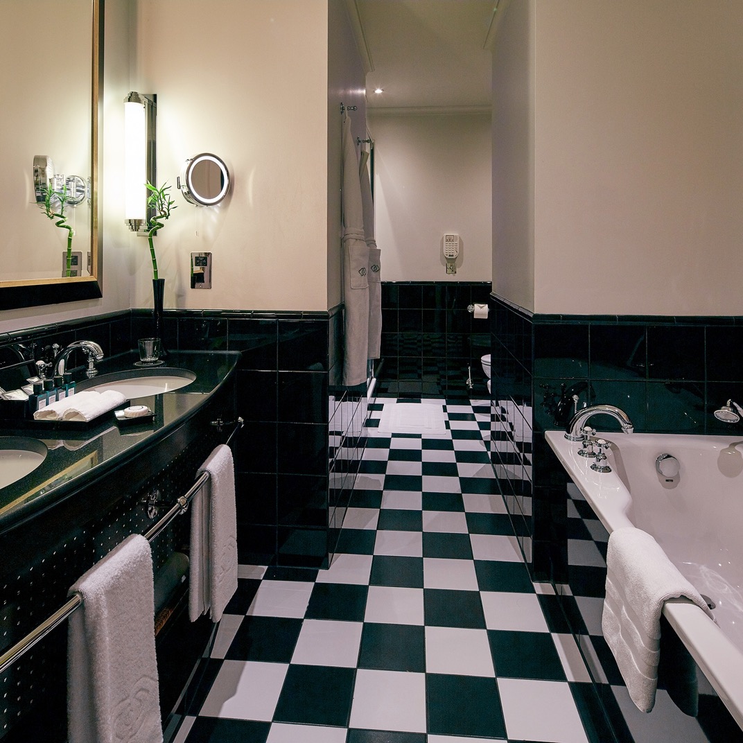 St James Suite
