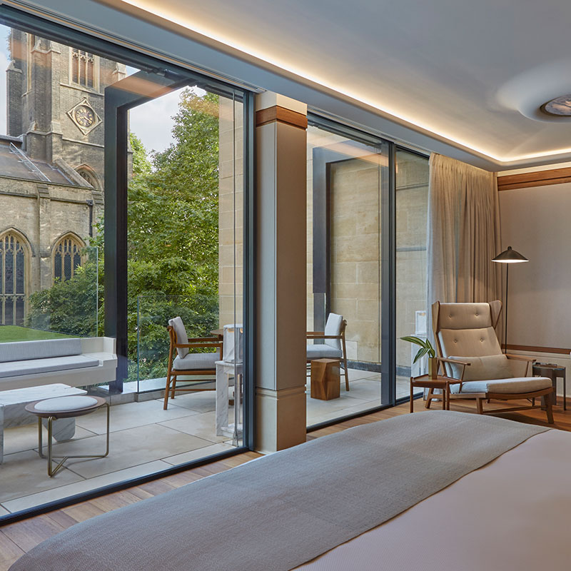 Grand Terrace Suite