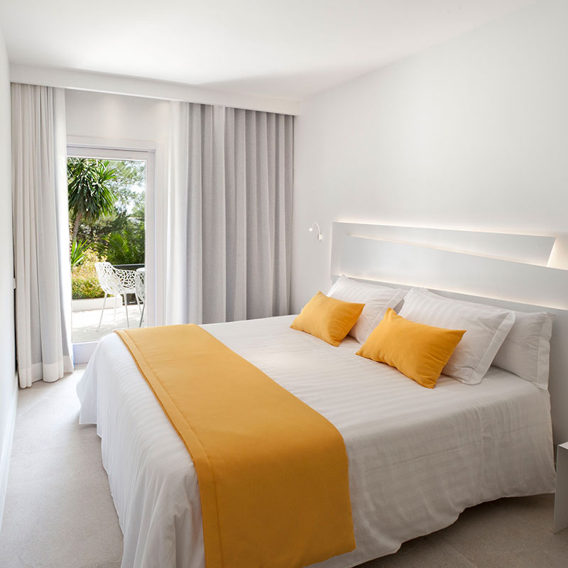 Paraiso Suite (2 adults)