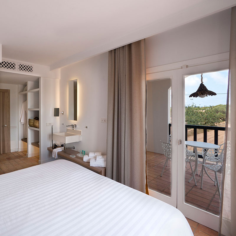 Paraiso Suite (3 Adults)