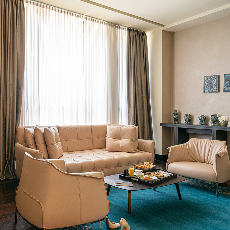 Signature Suite