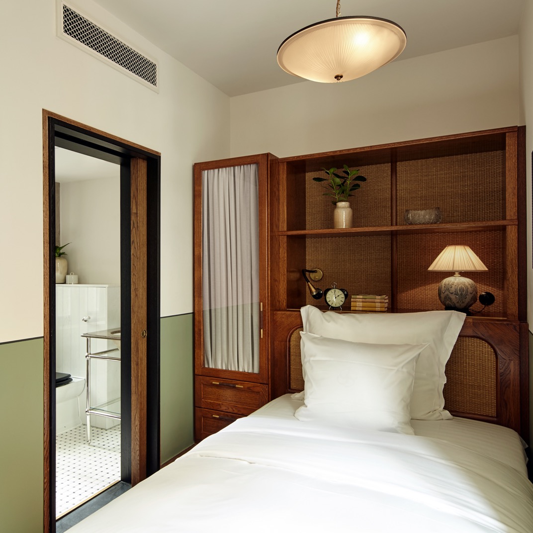 Single Room