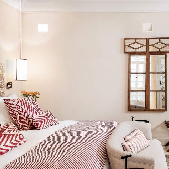 Grand Deluxe Room