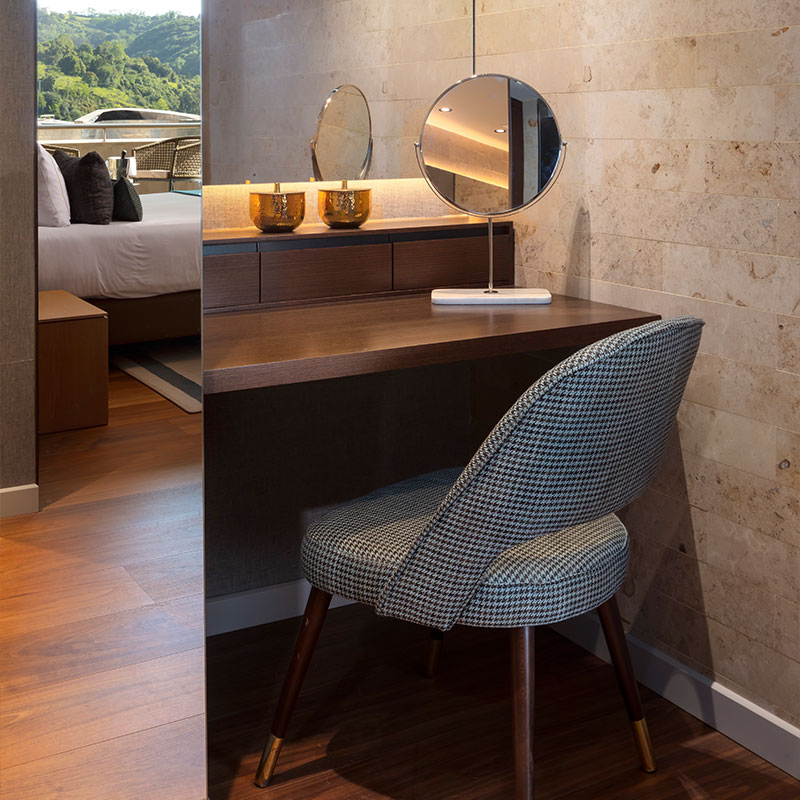Penthouse Suite 
