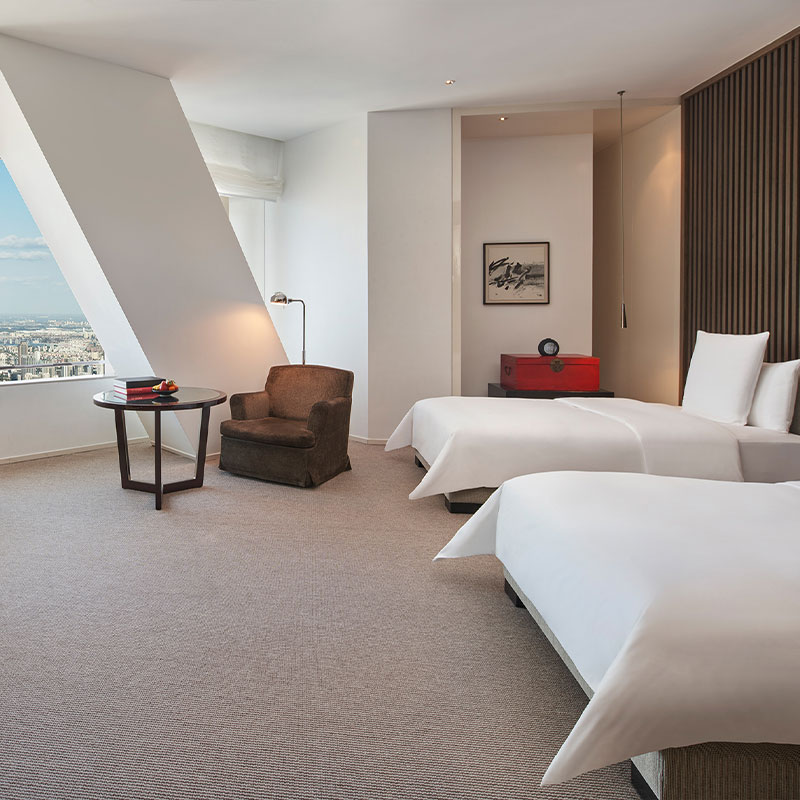 2 Twin Beds with Bund View Deluxe