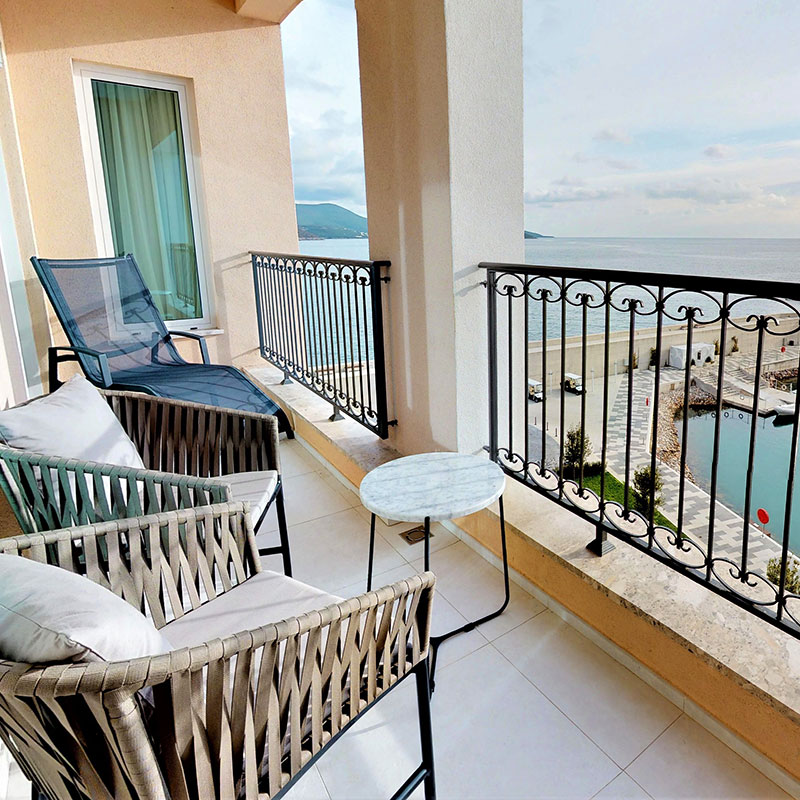 Grand Deluxe Suite Sea View