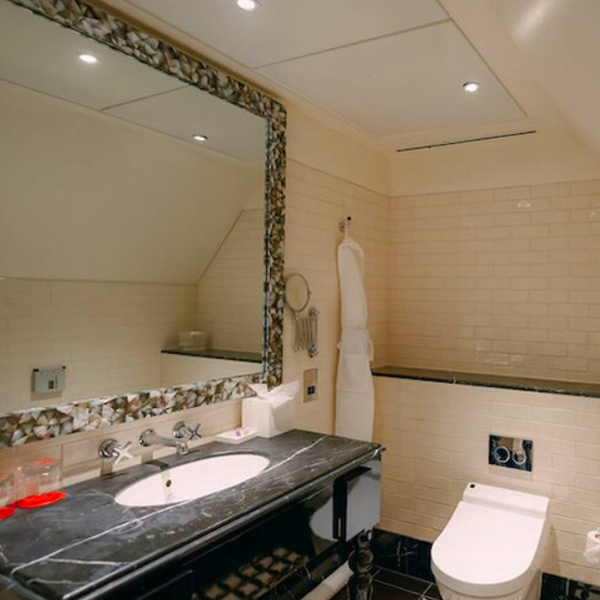 Thames Suite