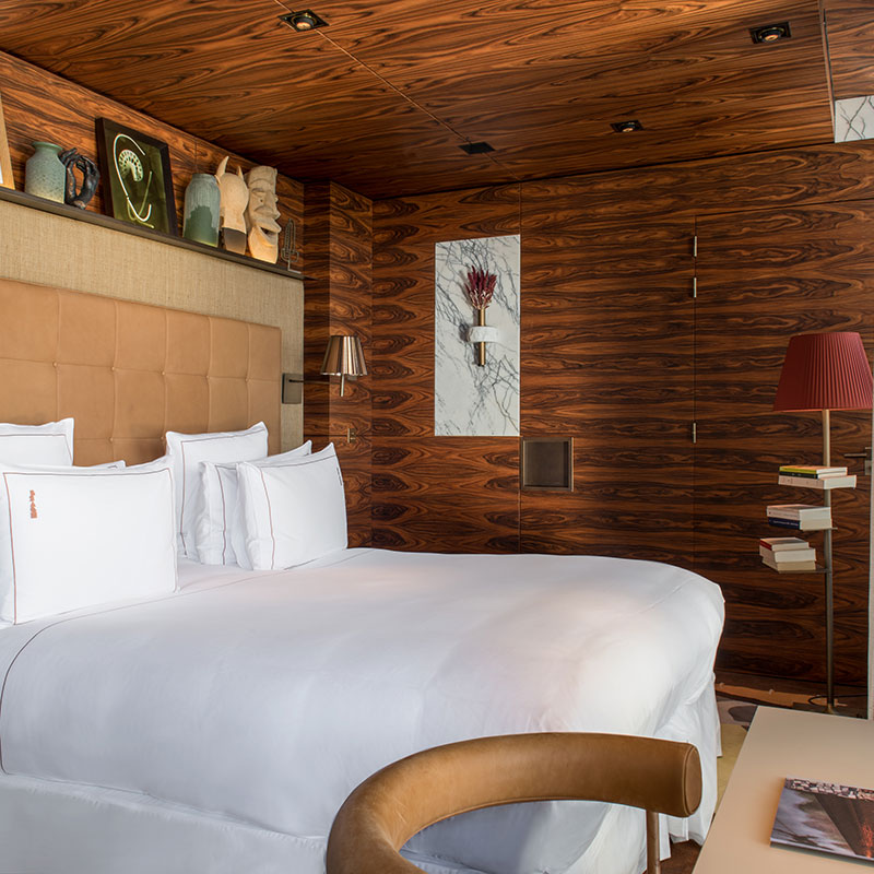 Connecting Rooms