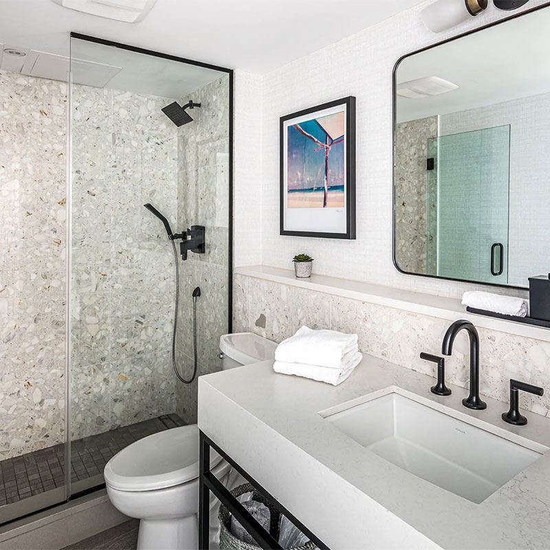 Oceanfront One Bedroom Suite