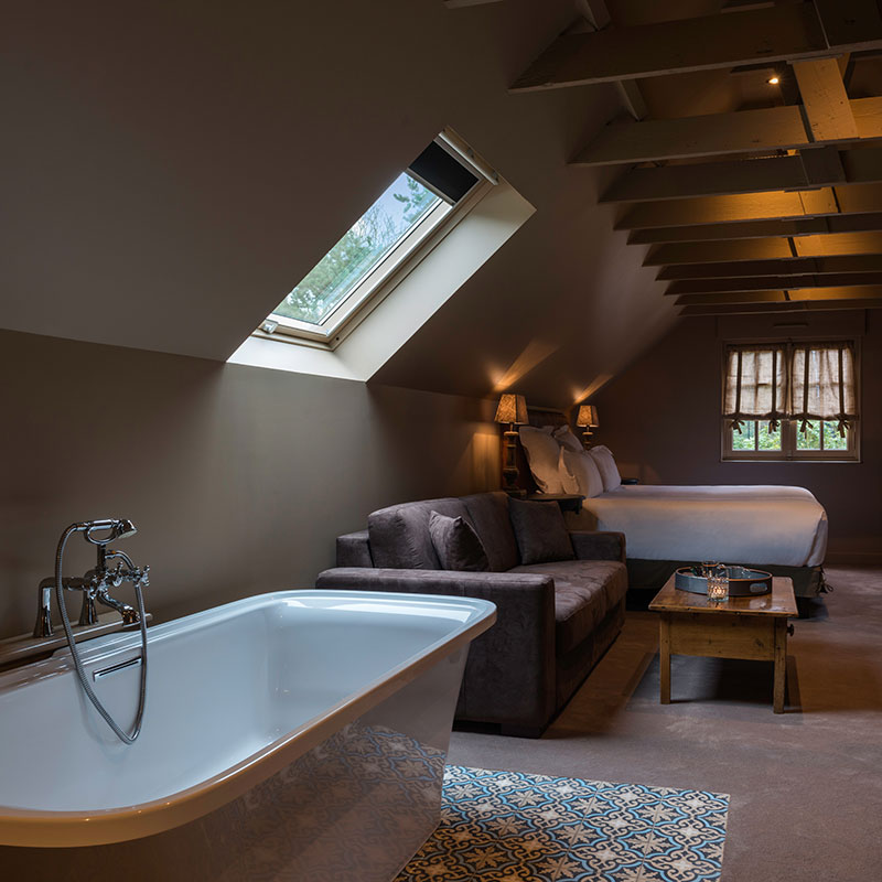 Prestige Room 