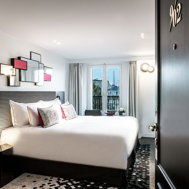 Deluxe Room Eiffel Tower View