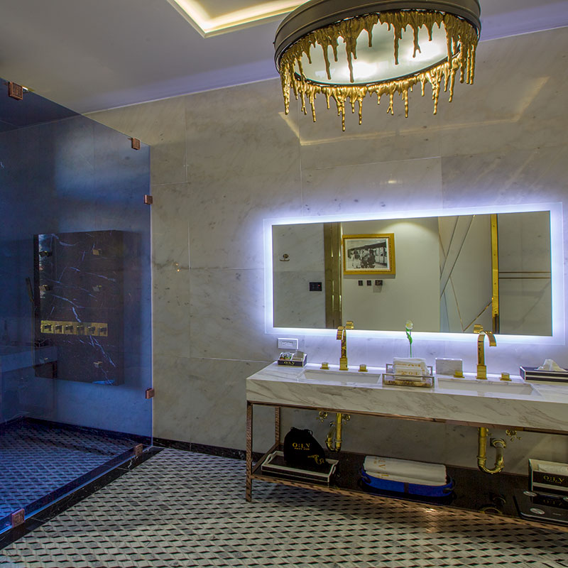 Portfolio Suite with Balcony