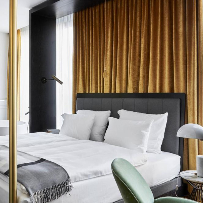 Premium Suite