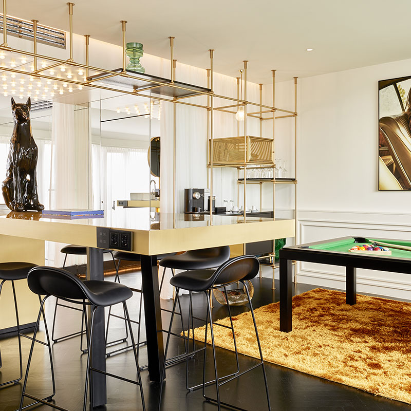 Penthouse Suite 