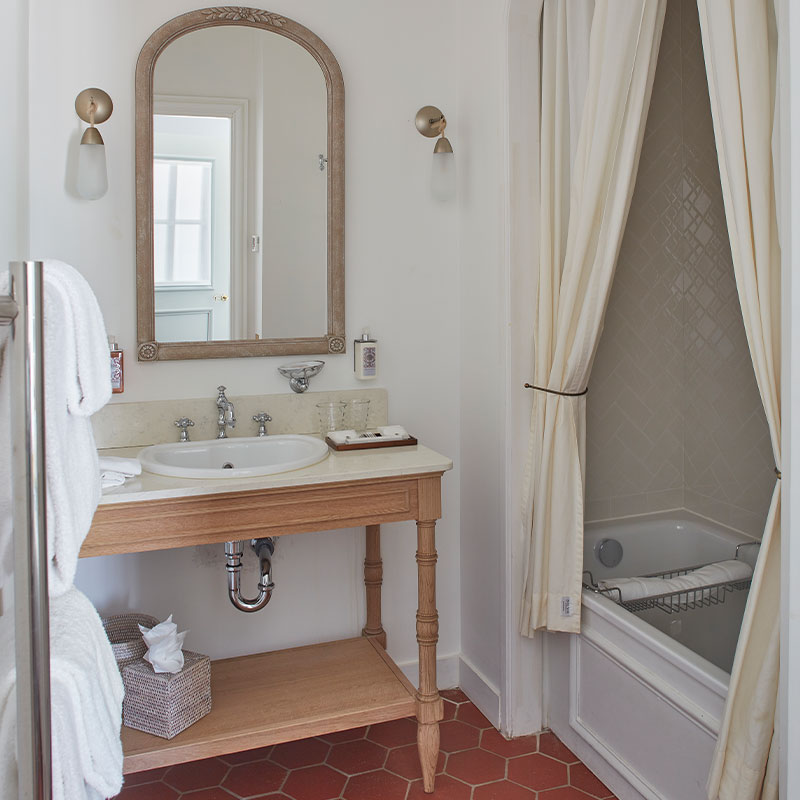 Deluxe Château Room