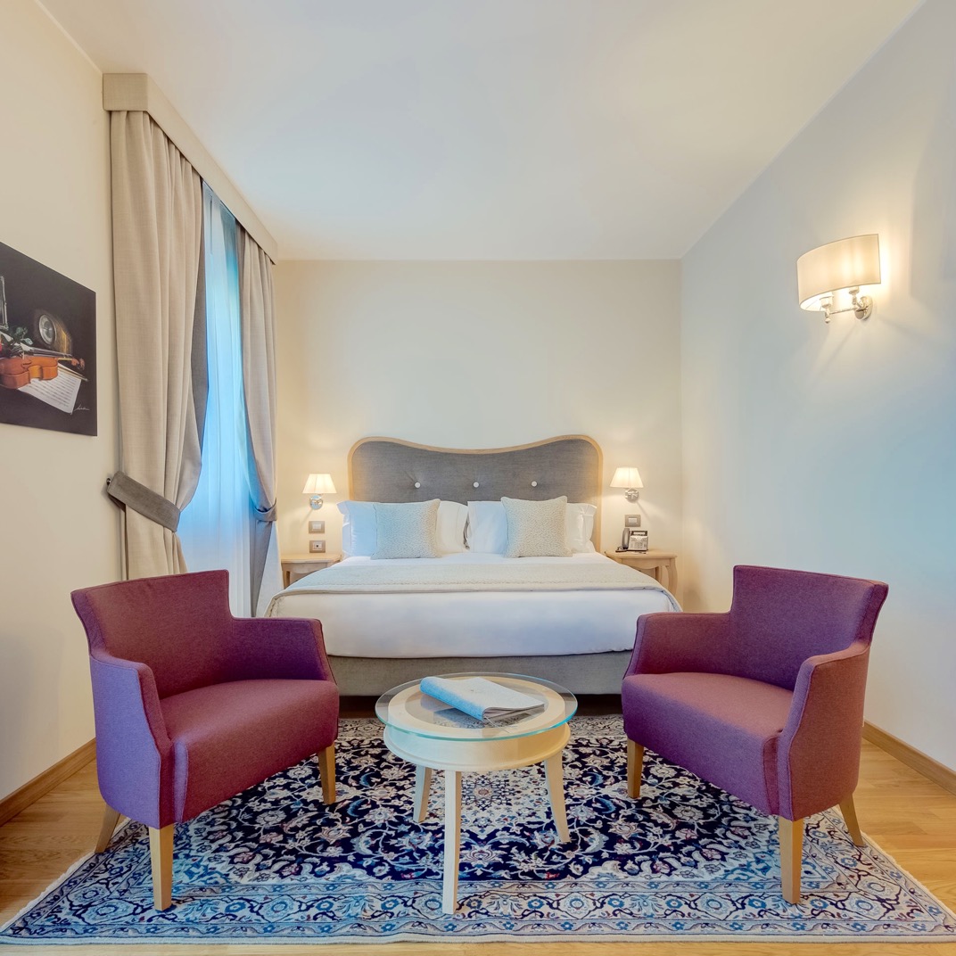 Privilege Room