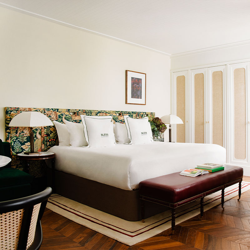 Deluxe Family Room